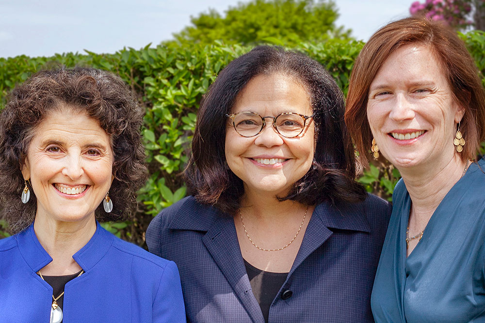 3 women
