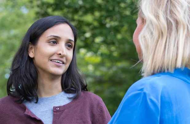 Patient talks to clinician outside
