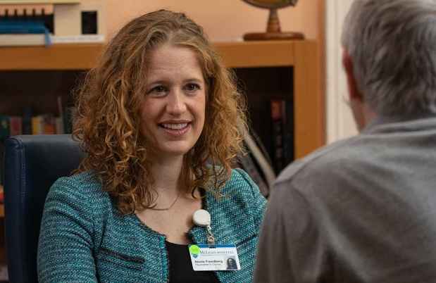 Dr. Alexis Freedberg